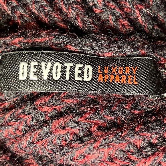 Devoted Luxury Apparel Wine & Black Knit Sweater/Lace Up Detail - Picture 7 of 7